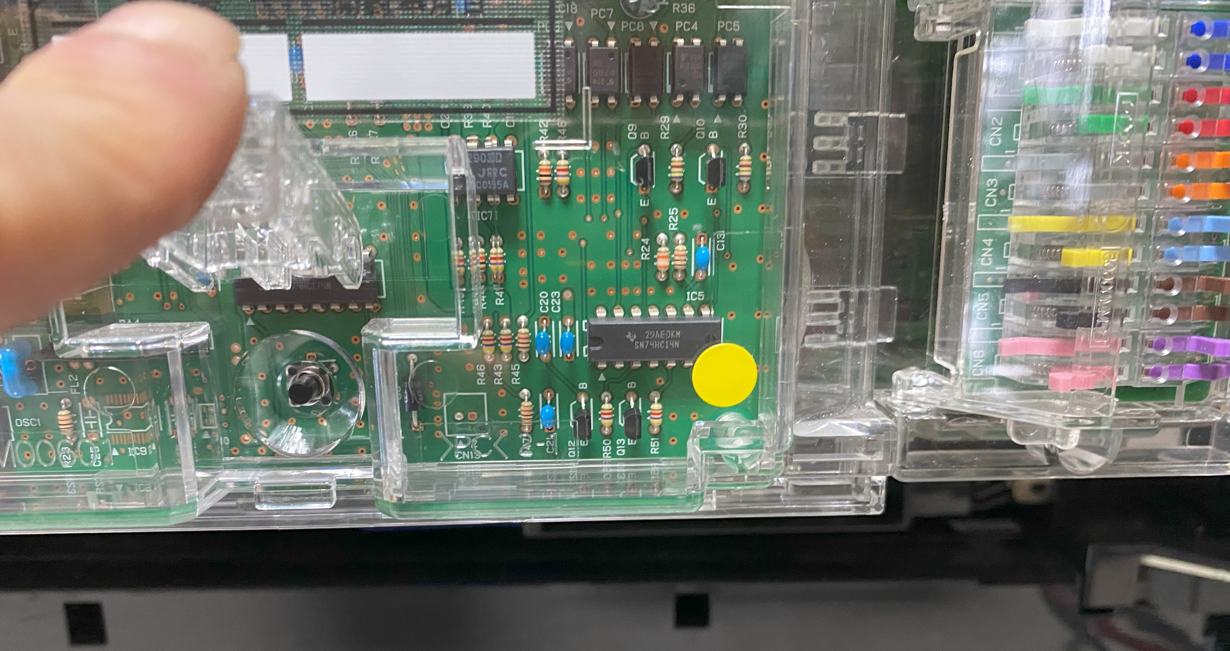 家庭用パチンコの設定変更で使用するRWMスイッチの操作例（Sammy）